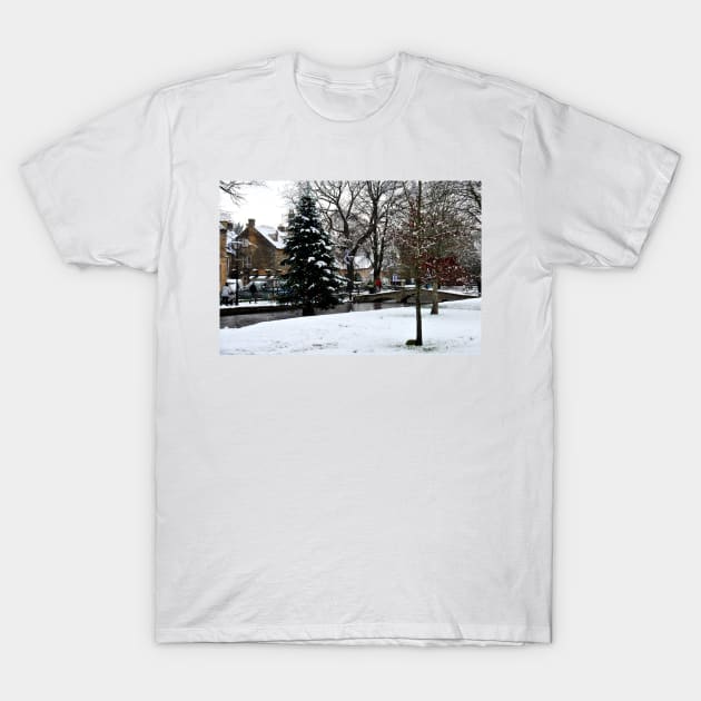 Bourton on the Water Christmas Tree Cotswolds T-Shirt by AndyEvansPhotos